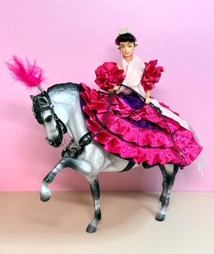 2009 breyer horse spanish - le,