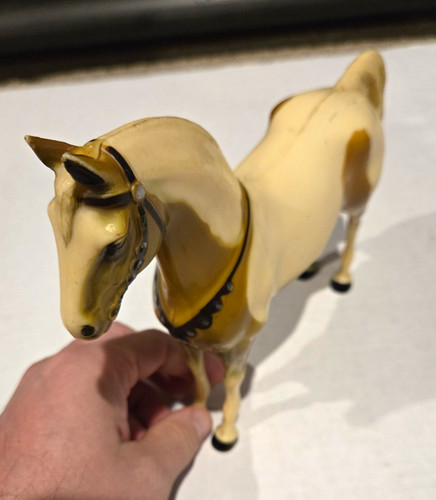 Breyer classics horse model - breyer,