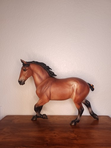 Breyer wixom collector - breyer,