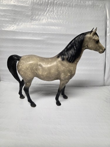Breyer rare 1982 black point - ,