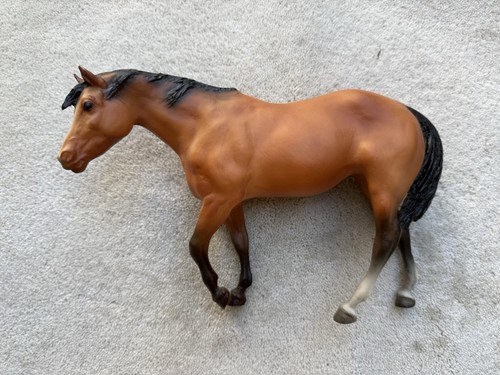 Rare breyer black - horse, ranch