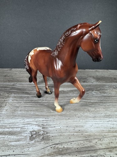 Breyer classics chestnut - classics,